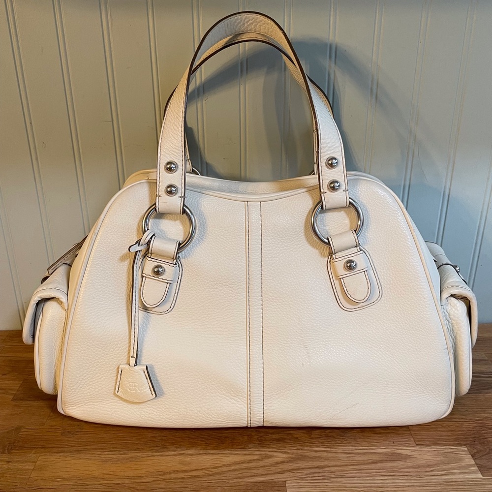 Banana Republic Weekender